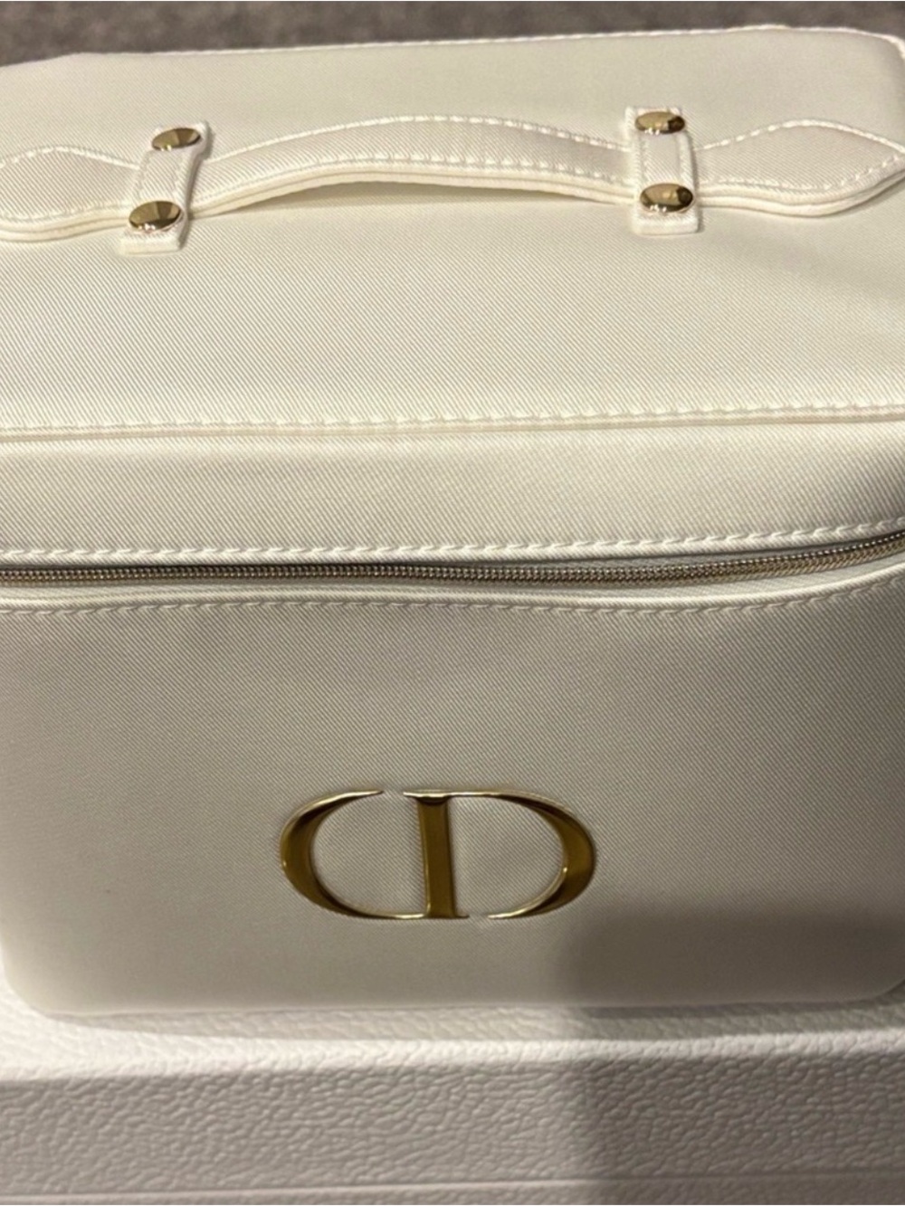 Dior Cream Cosmetic Case with Gold CD Emblem - Picture 3 of 4